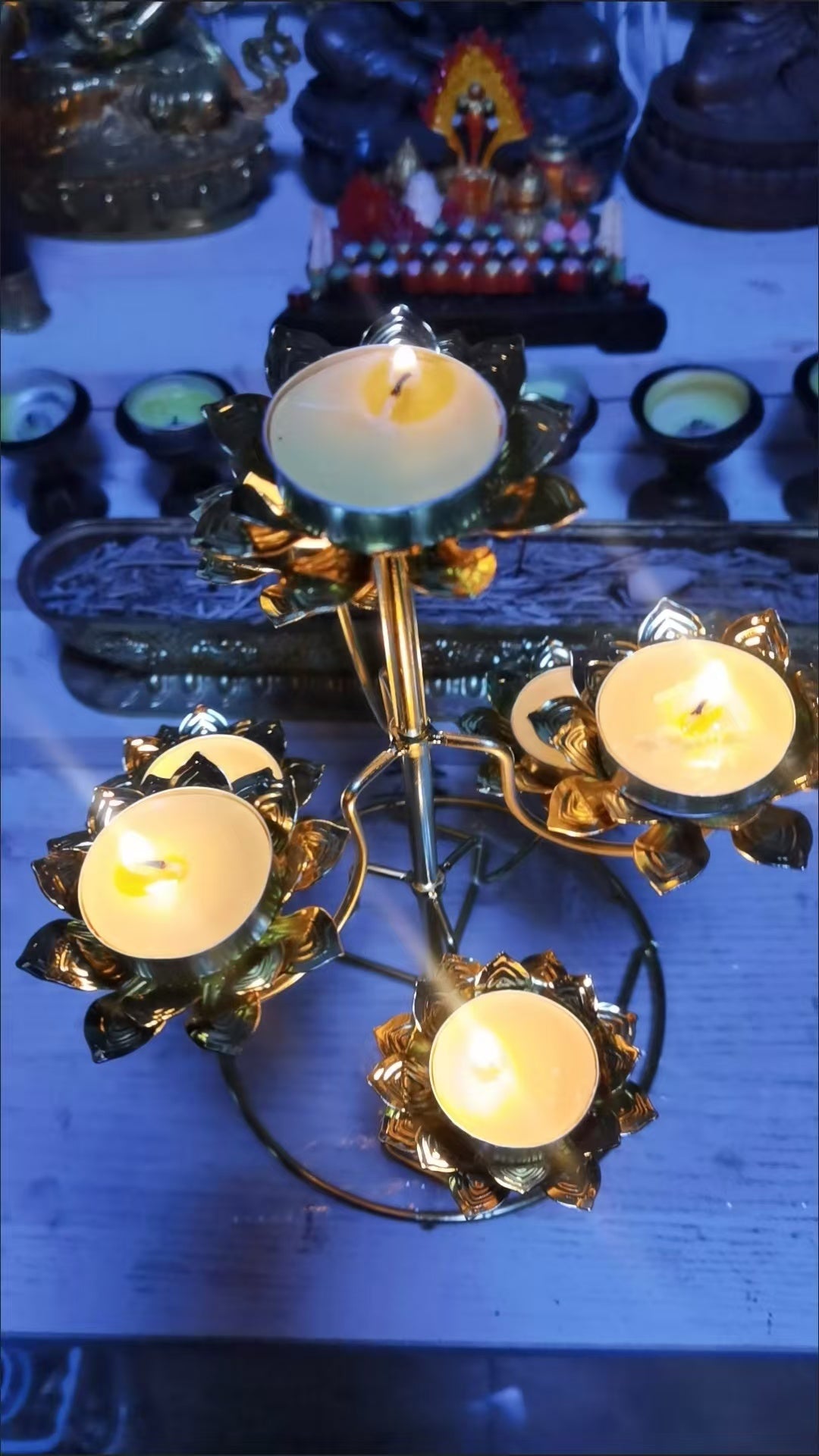 Feng-Shui-Buddhist-Temple-Lamp-Holder-